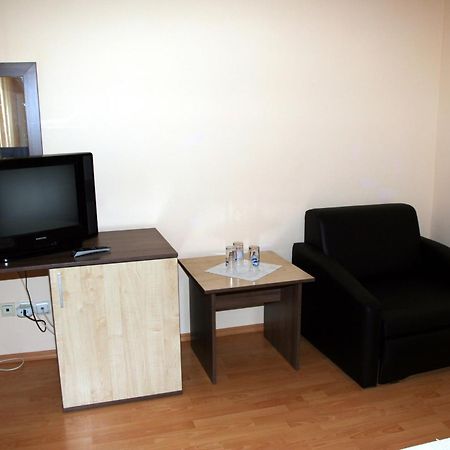 Interrum Hotel Razgrad Room photo