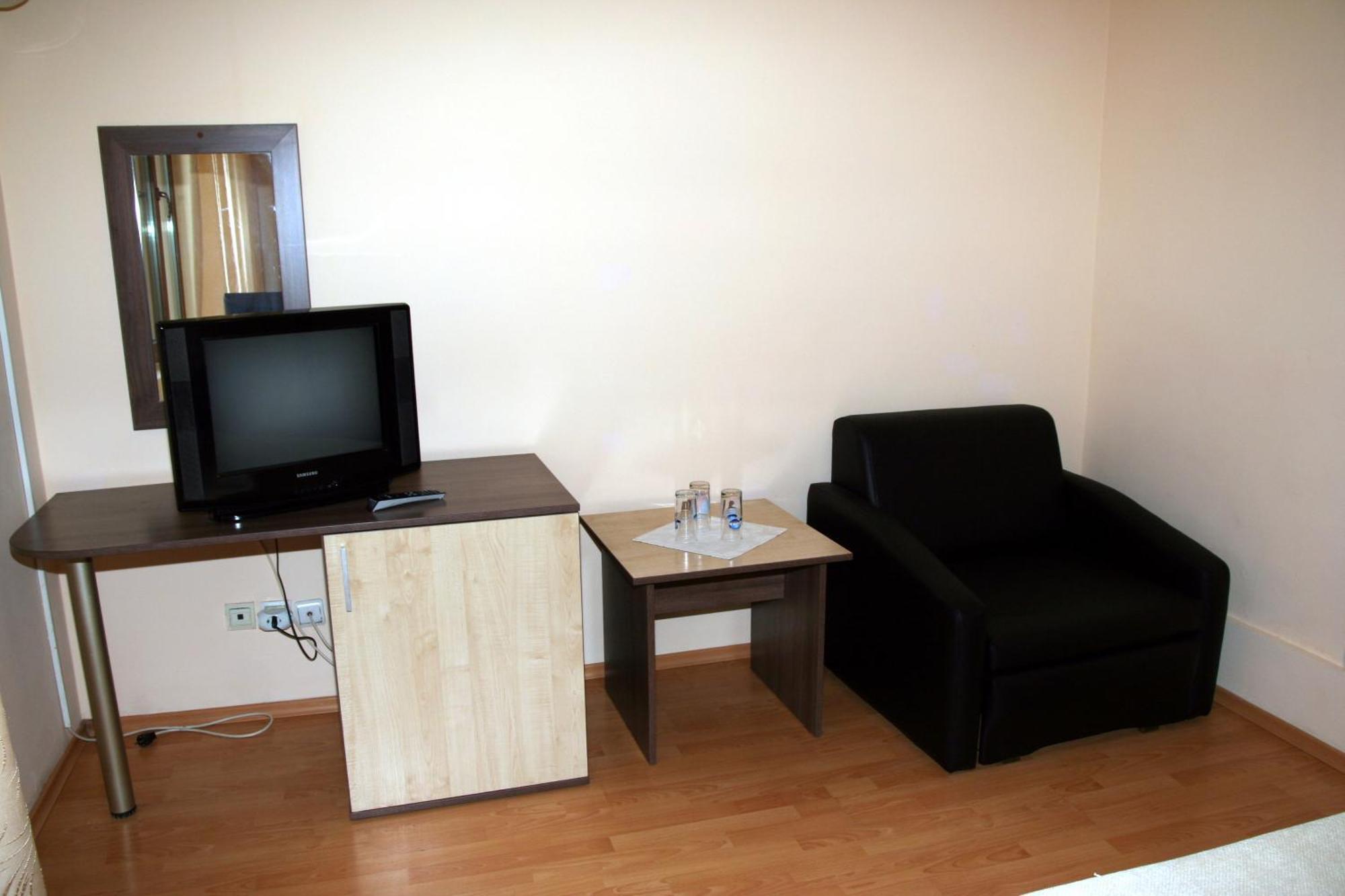 Interrum Hotel Razgrad Room photo