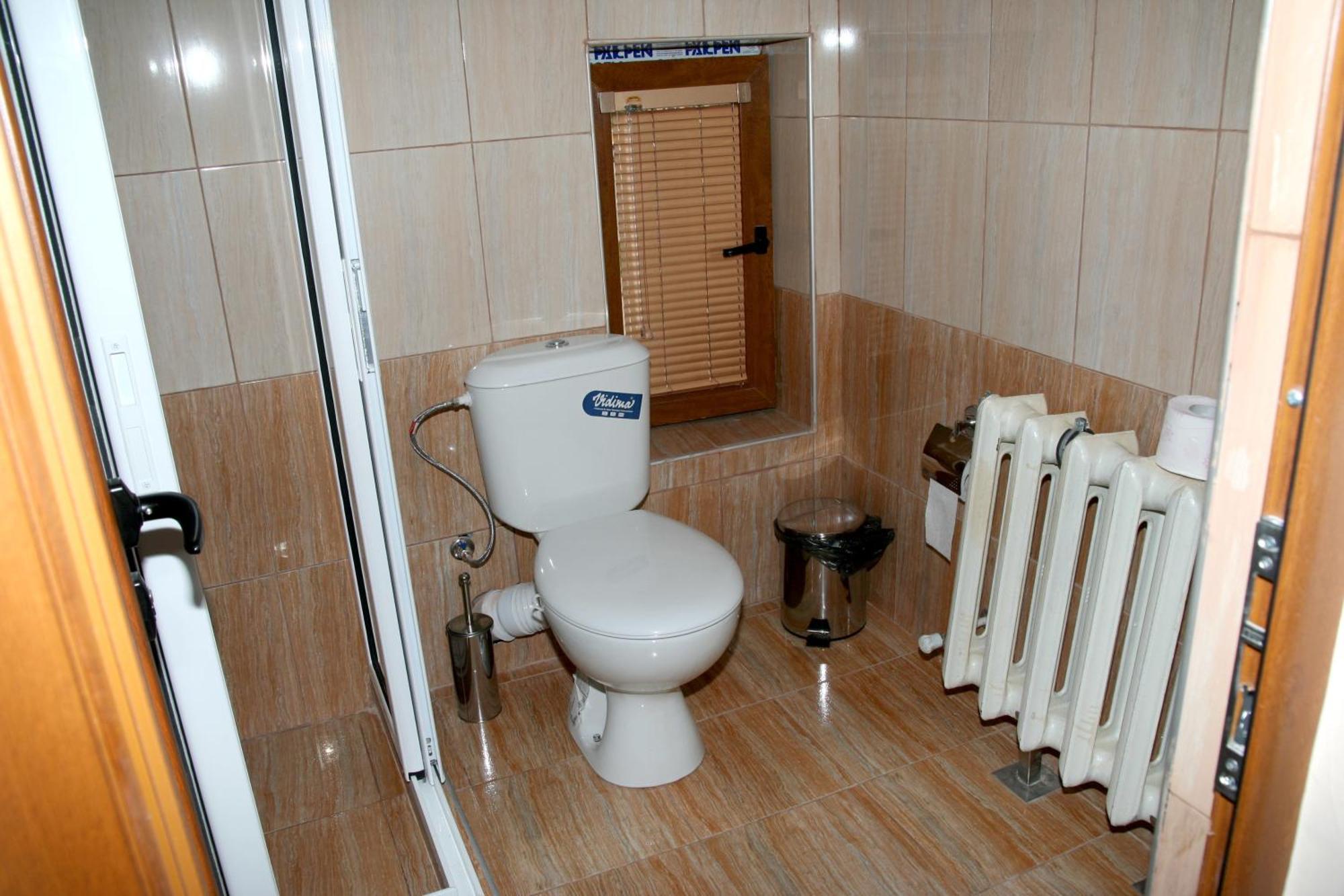 Interrum Hotel Razgrad Room photo