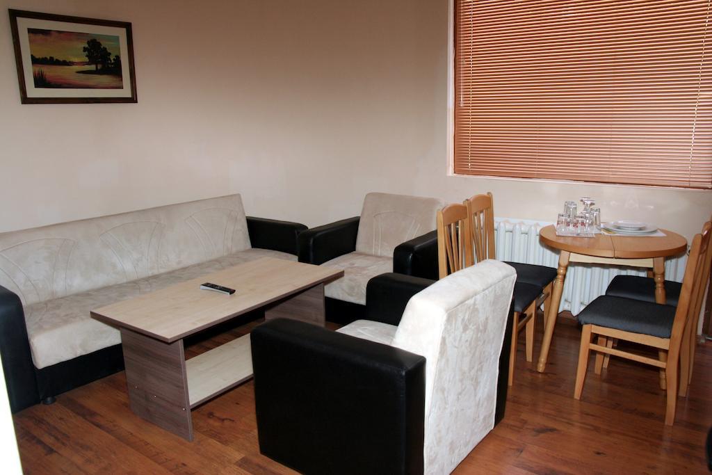 Interrum Hotel Razgrad Room photo